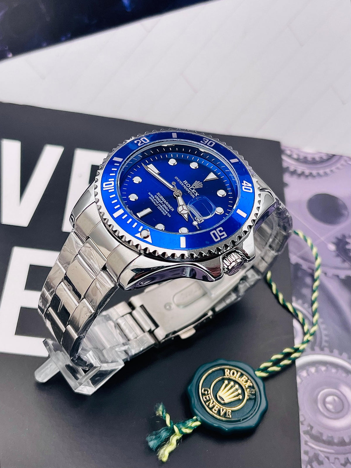Reloj Rolex Submariner+Estuche de lujo.