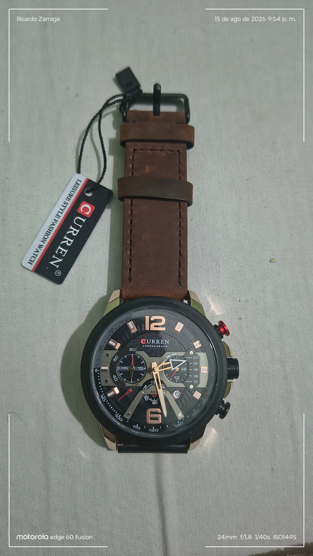 Reloj Curren 8380 cuero Para Hombre.